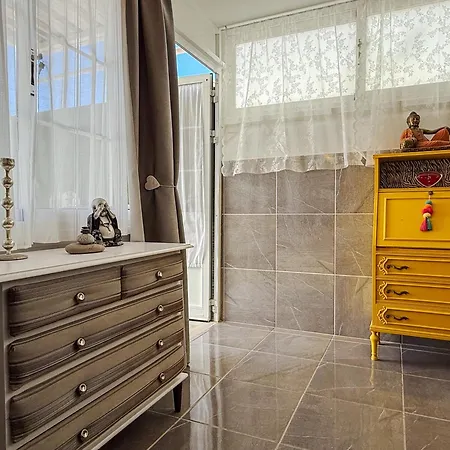 Апартаменты Abades Beach Home